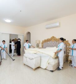 Handy Care Cleaning Services / هاندي كير لخدمات التنظيف المنزلي