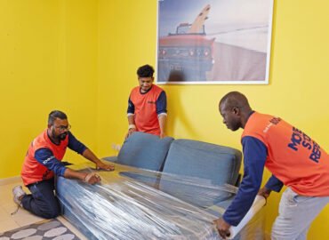 800 Truck | Best Moving and Storage Company in Dubai